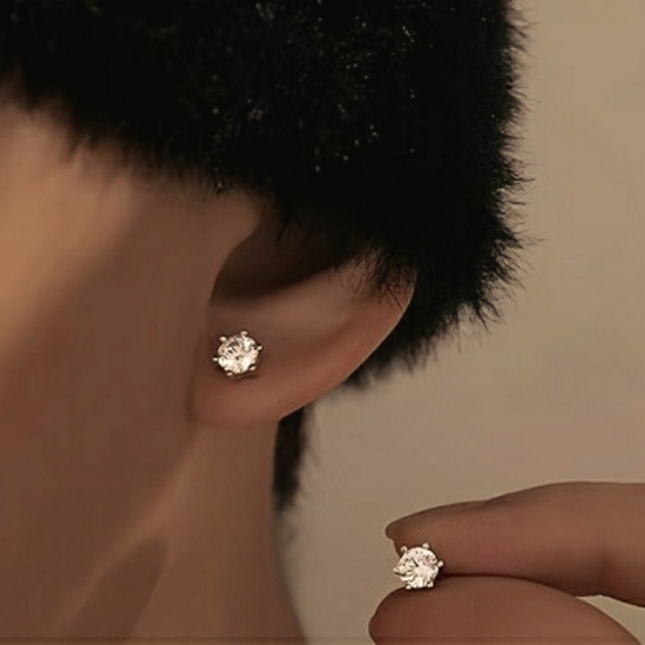 SEVENDEGREE 925 Sterling Silver Round Earrings - Picture 1 of 7